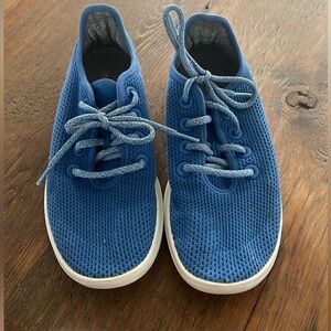 Women’s Allbirds Size 8